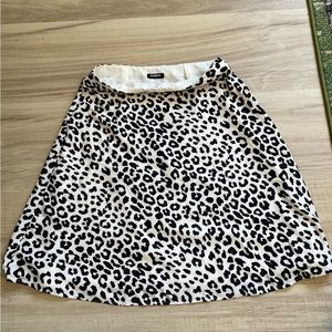 Express Juniors High rise skirt size 6
